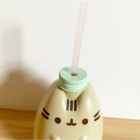 NEW Pusheen Cat Figural Cup Kawaii - Picture 2 of 3
